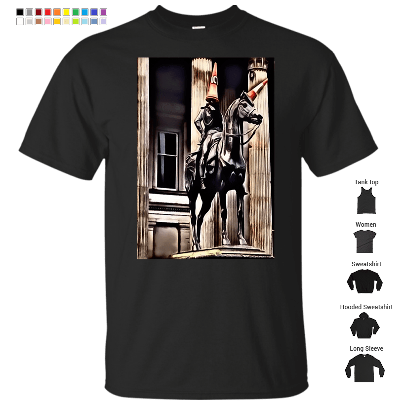 Glasgow classic - Duke of Wellington and his horse with the cones T-Shirt